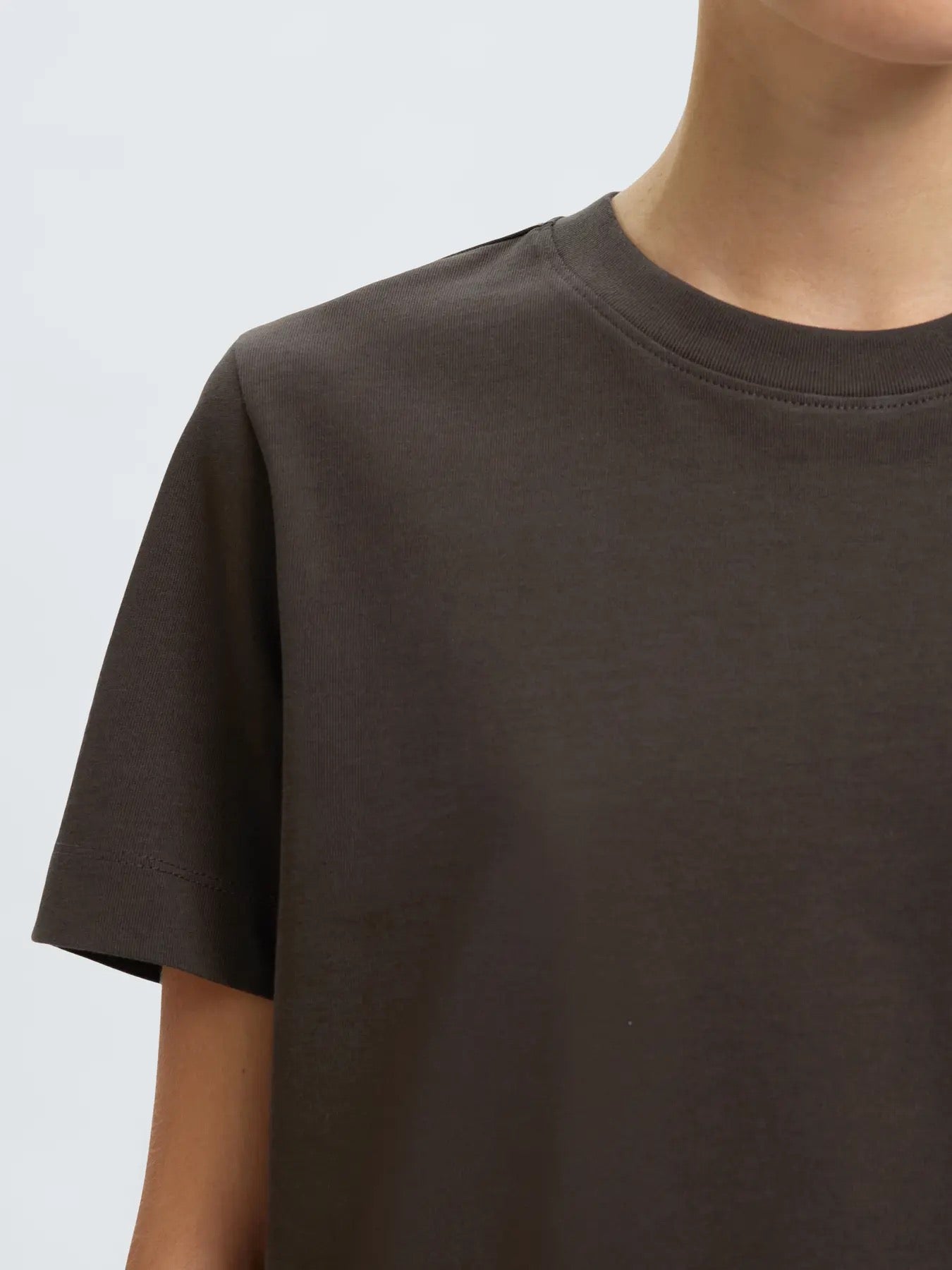 Essential Tee