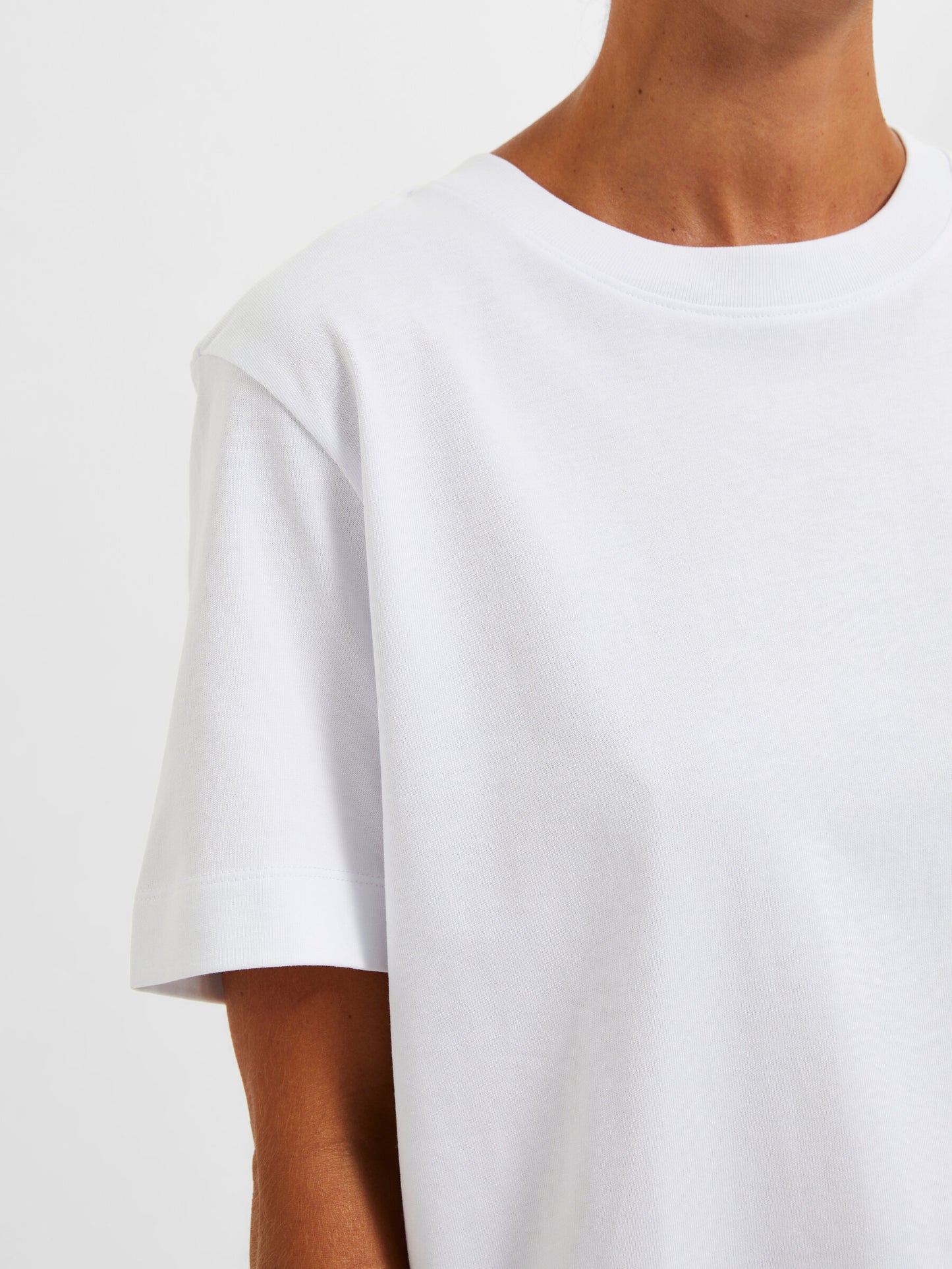 Essential Tee
