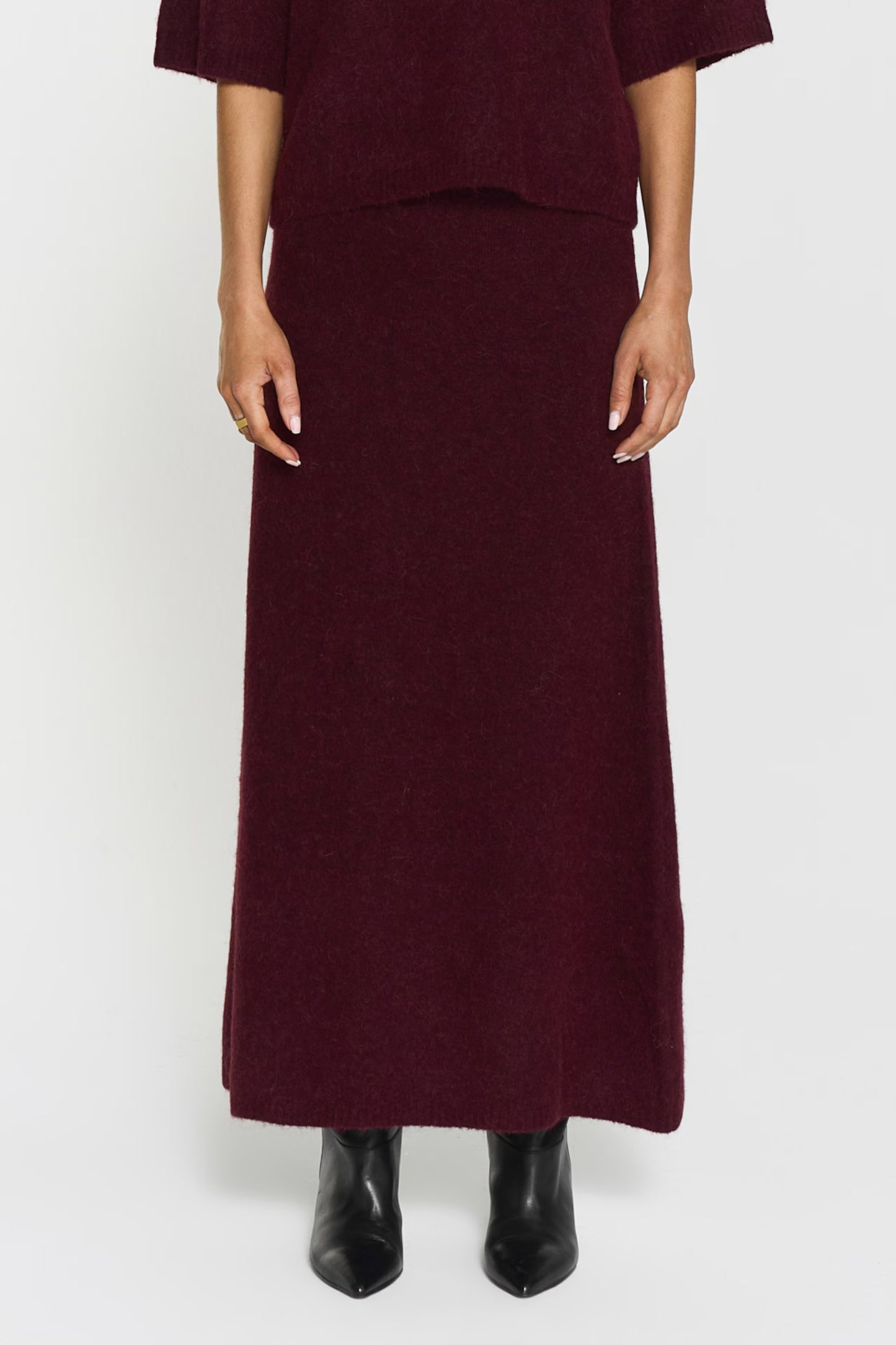 Israa Knitted Skirt