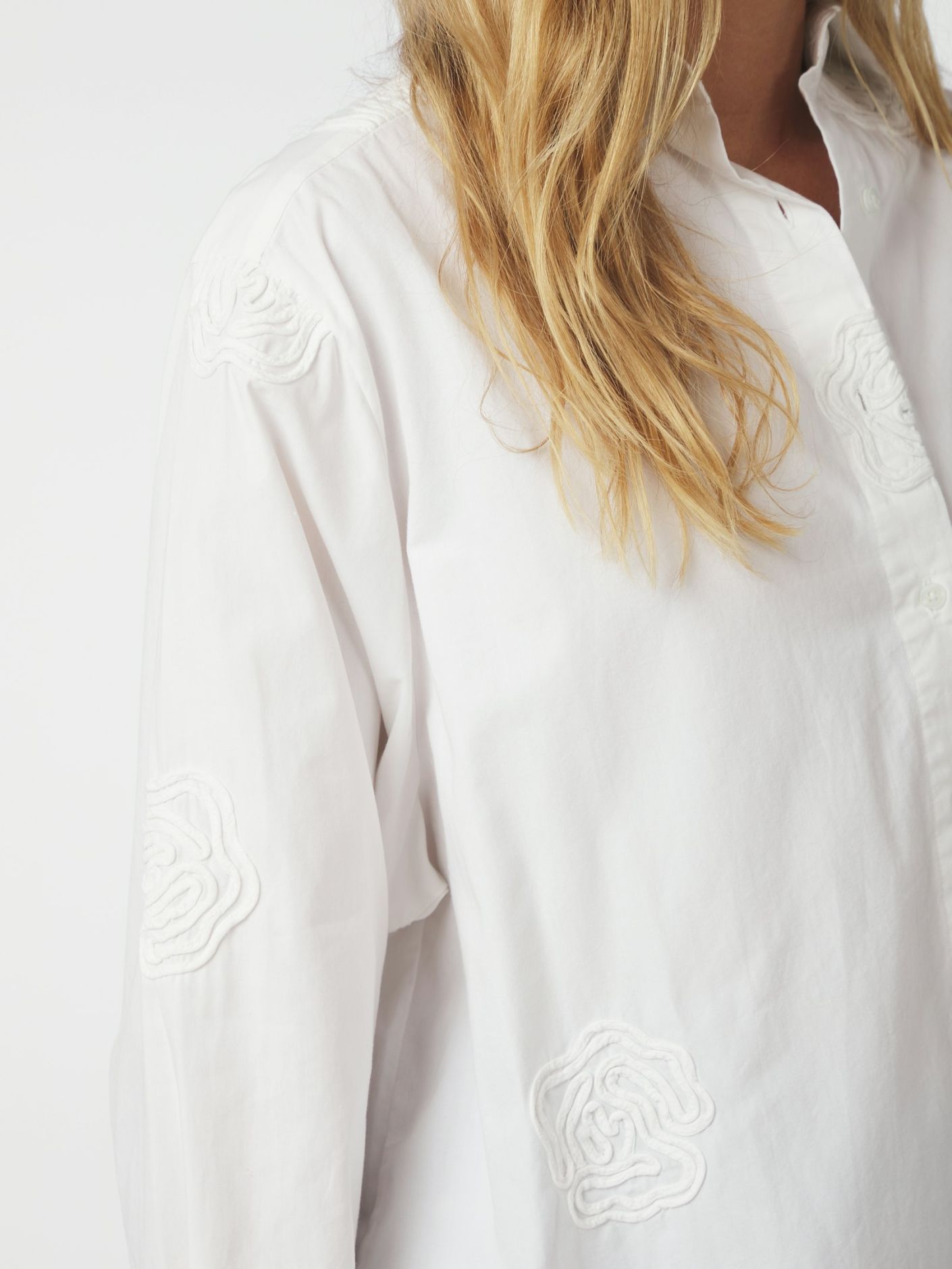 Dalma Dori Emb Shirt