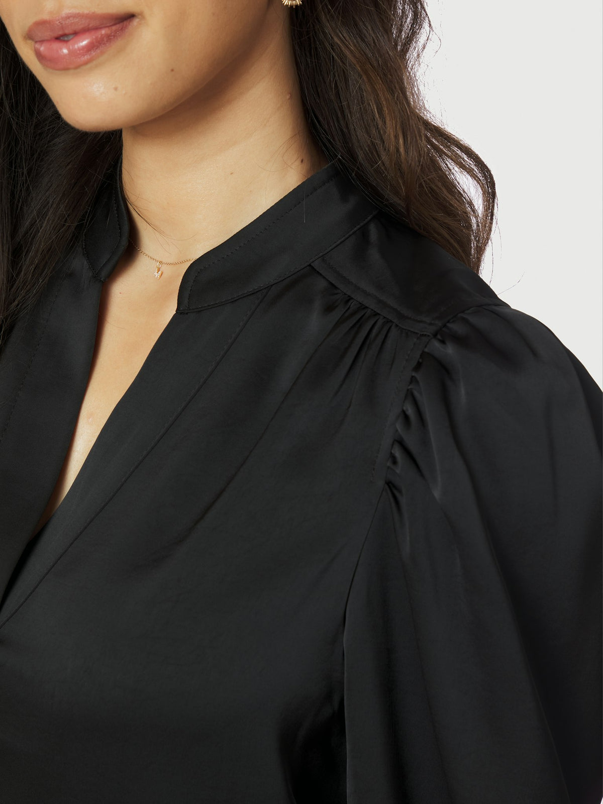 Neo Noir Blouse  Rosslyn