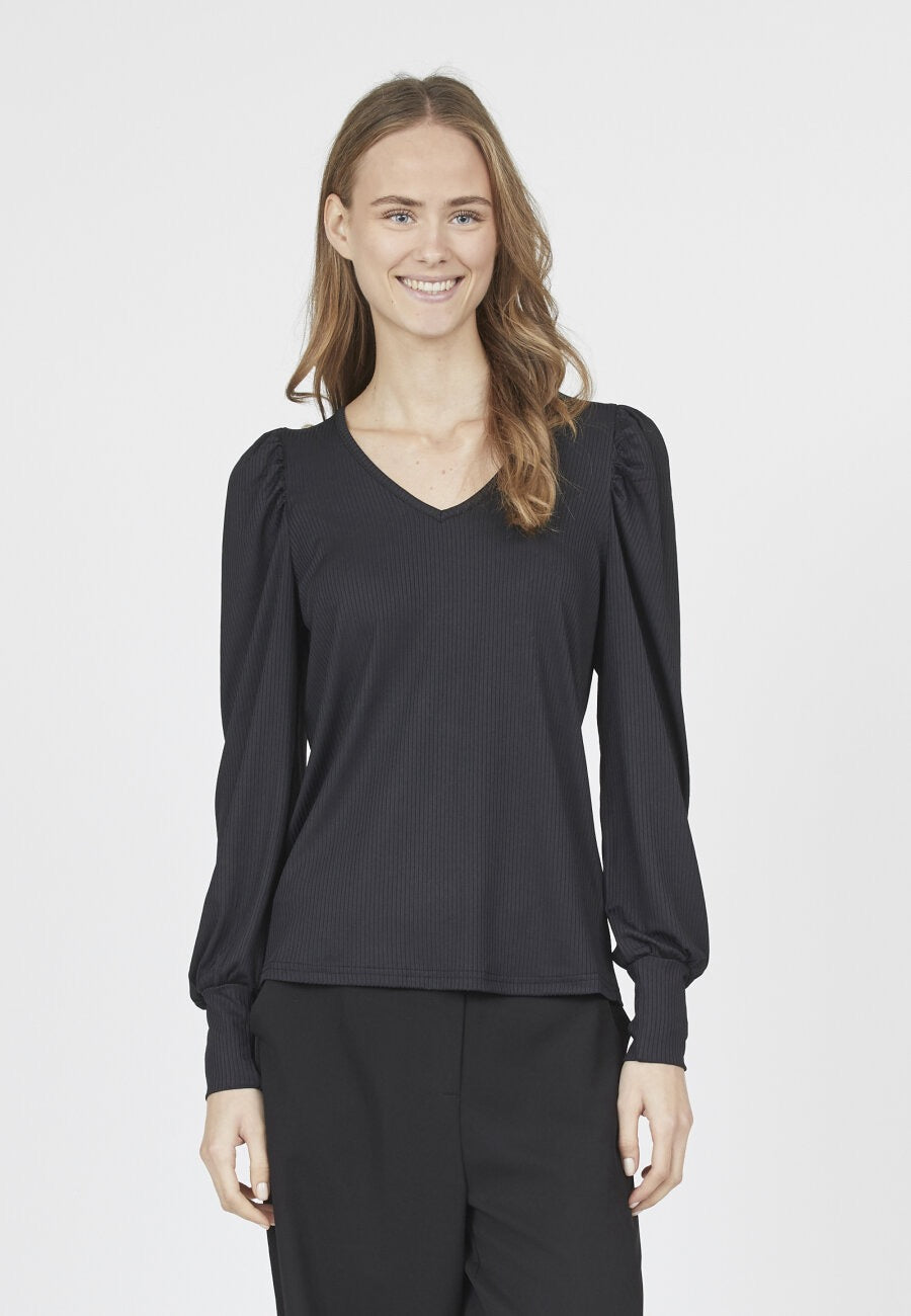Sisters Point - Top - Black - Vya