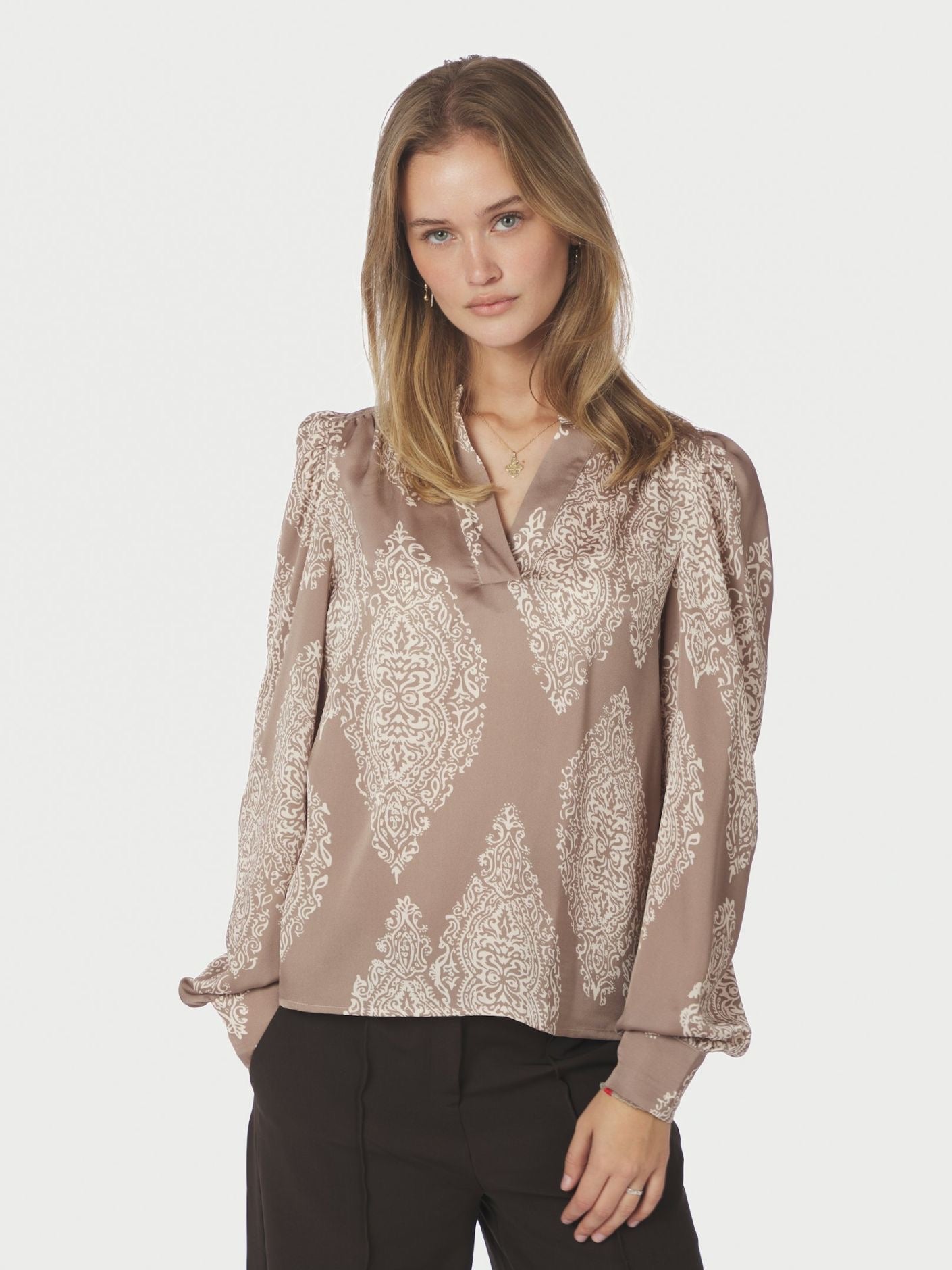 Rosslyn Heavy Sateen Blouse