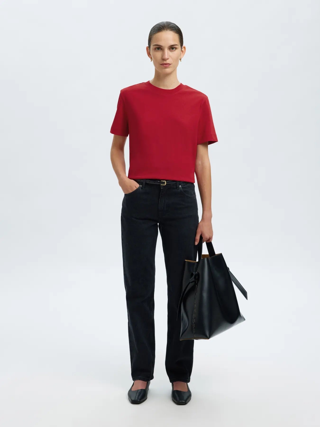 Essential Tee