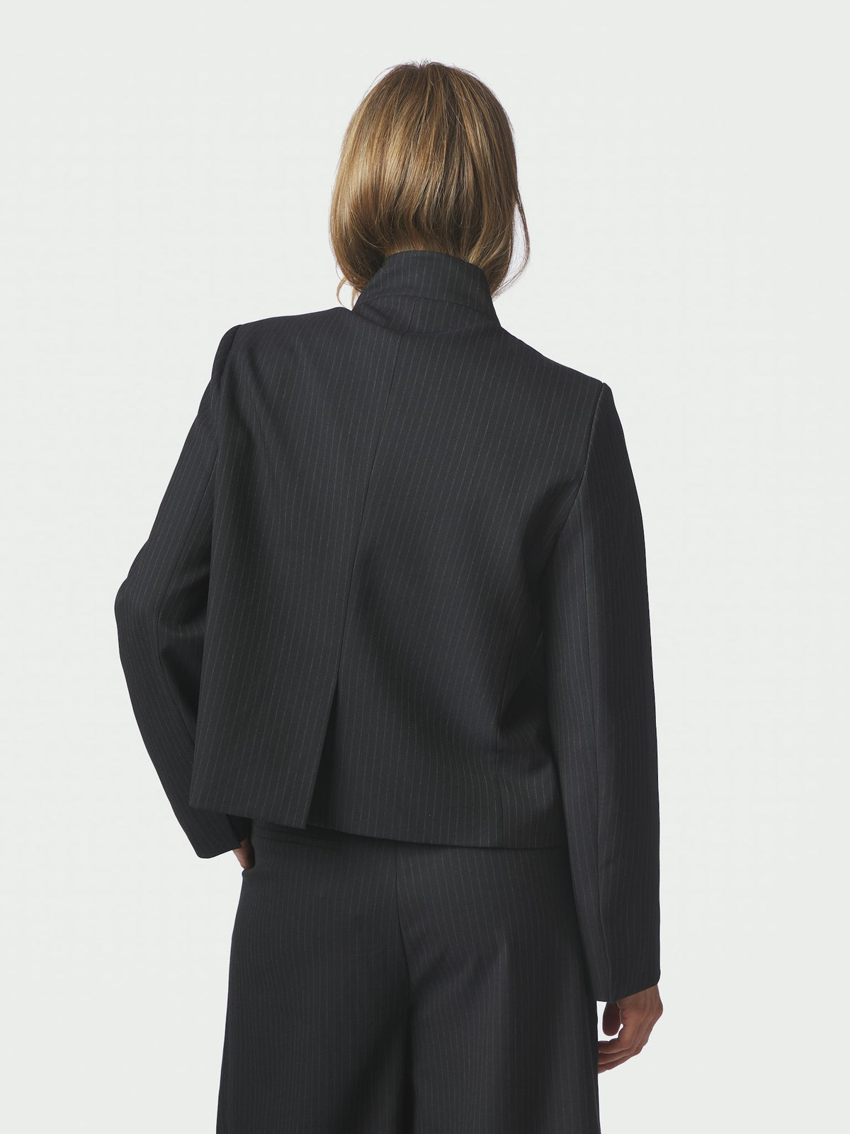 Neo Noir - Jacket - Dark Navy - Tiria Slim Pinstripe Blazer