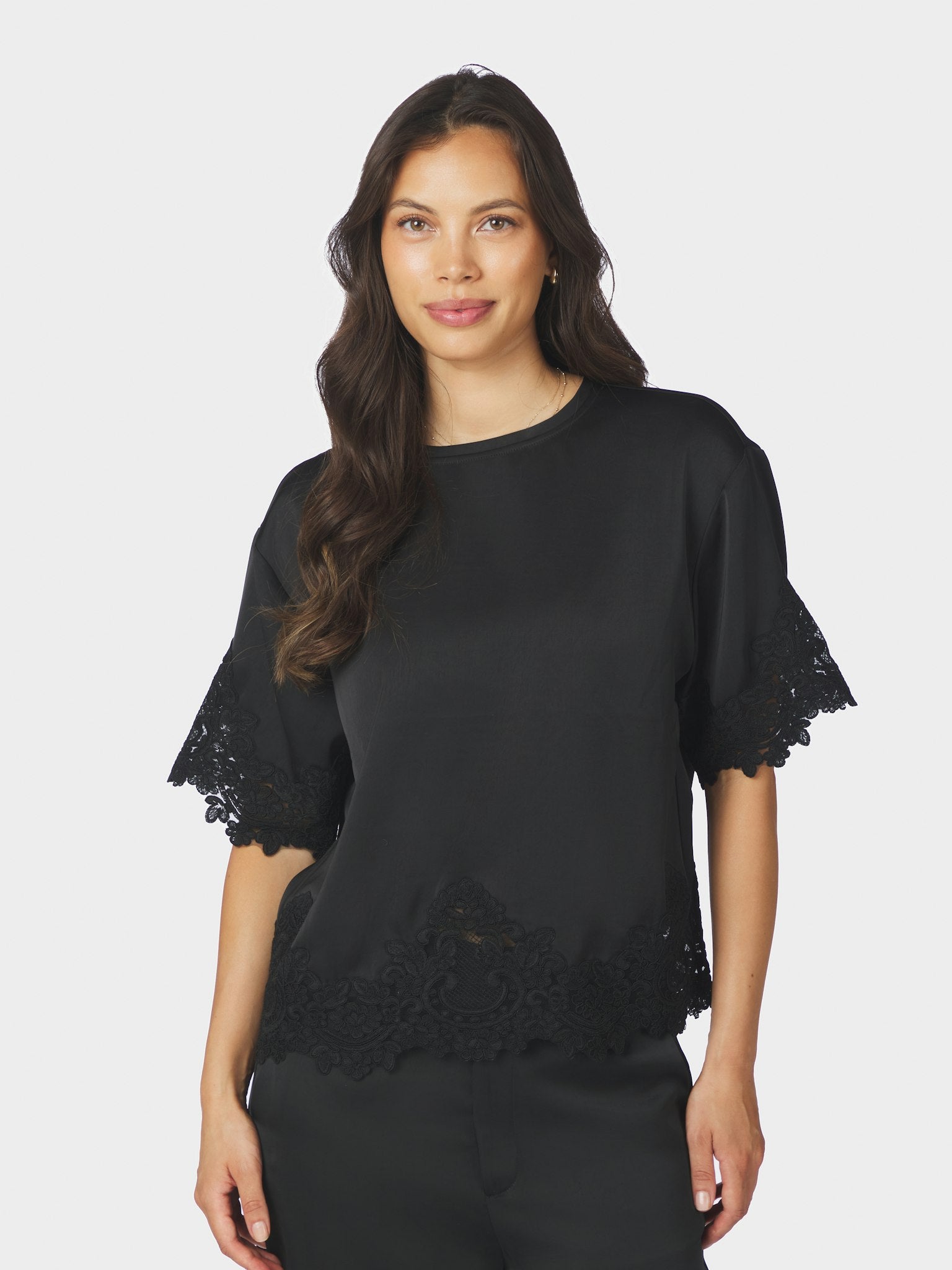 Neo Noir - T-shirt - Elle