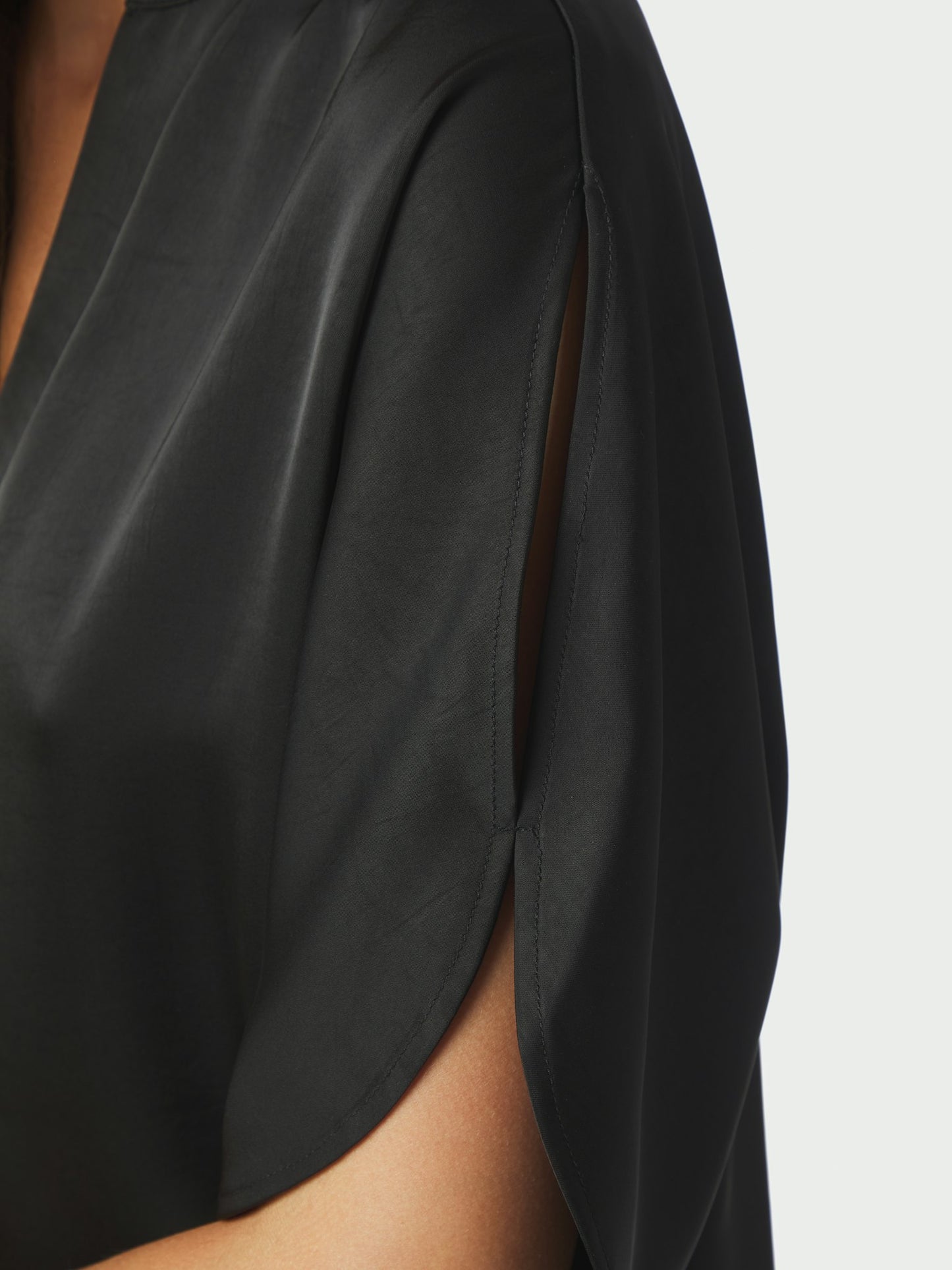 Neo Noir - Bluse - Black - Anelle