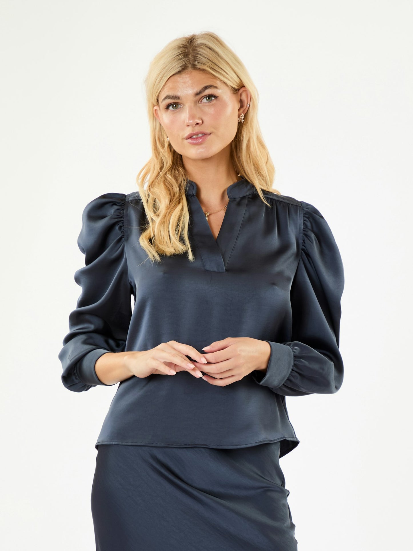 Neo Noir Blouse  Rosslyn